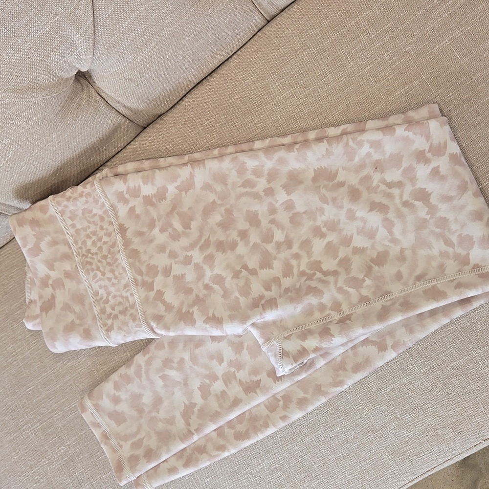 Calia Carrie Underwood Leggings Size Medium